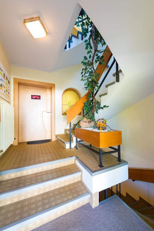 Apartmán Haus Enzian Lermoos Exteriér fotografie
