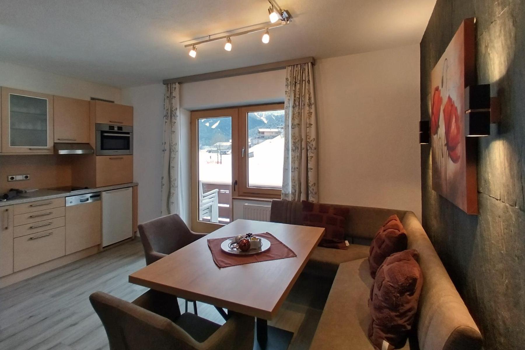 Apartmán Haus Enzian Lermoos Exteriér fotografie